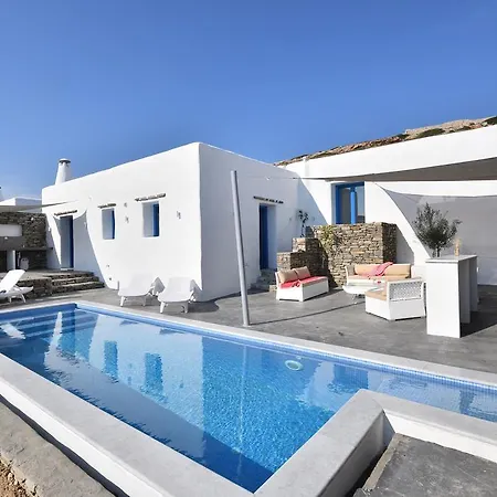 Sun Set In Krios Apartment